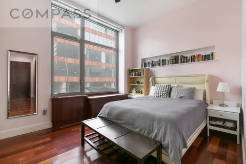 $1,300,000 | 42-51 Hunter Street, Unit 6D | Long Island City