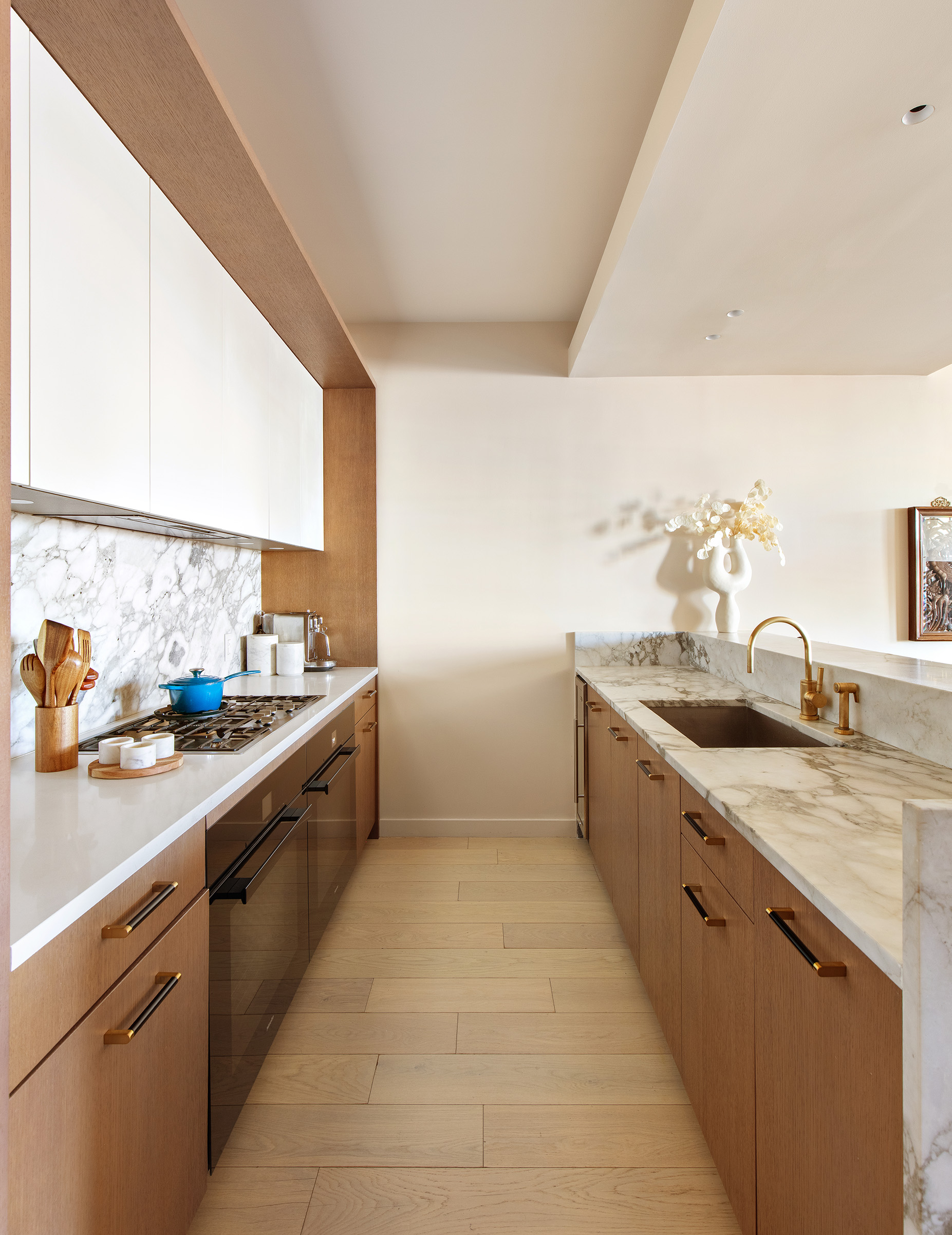 243 4th Avenue, Unit 6B Brooklyn, NY 11215 - Photo 3 of 8 a large kitchen with a sink and cabinets