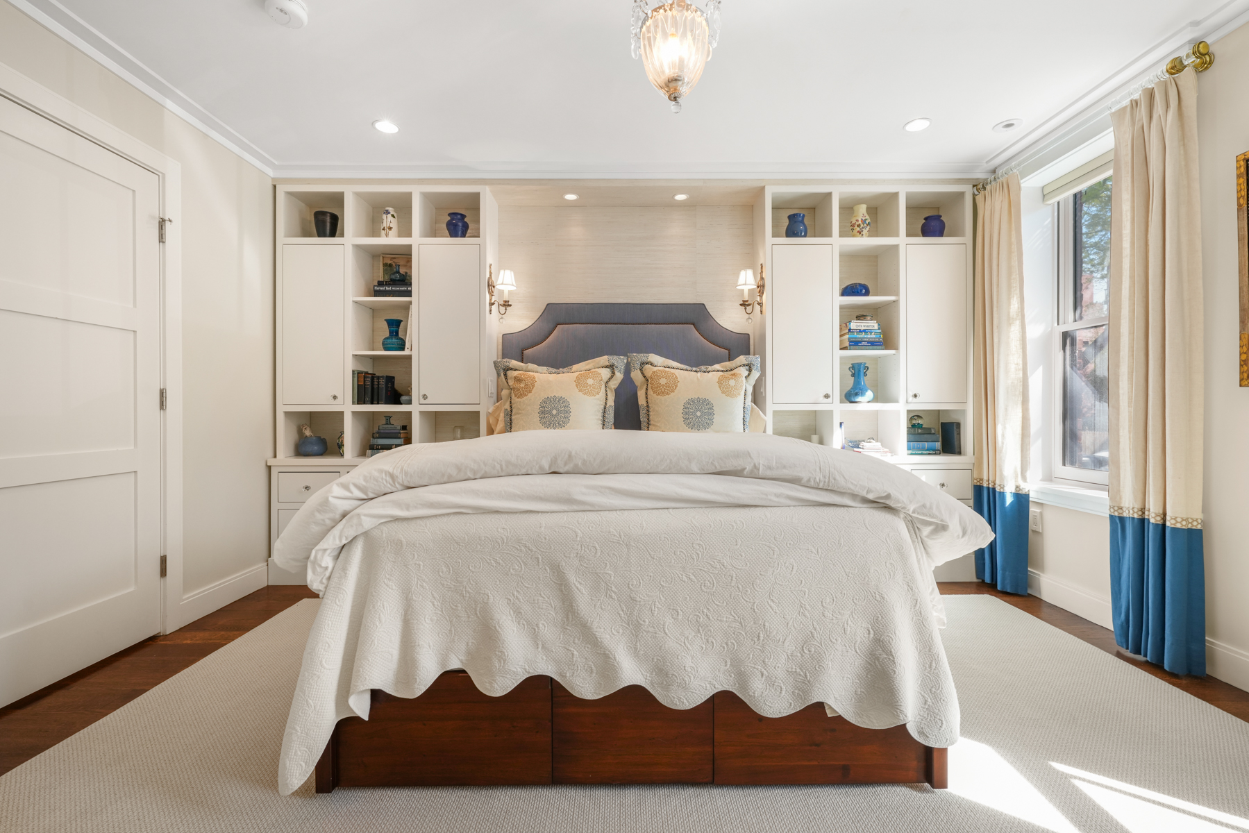 220 West Canton Street, Unit 1 Boston, MA 02116 - Photo 8 of 32