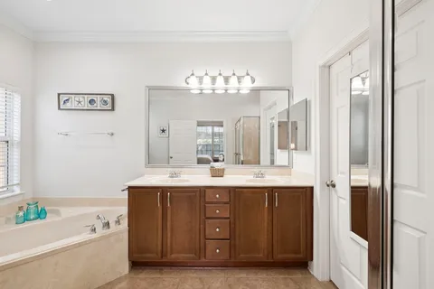 $457,000 | 230 Diamond Cove, Destin, FL 32541