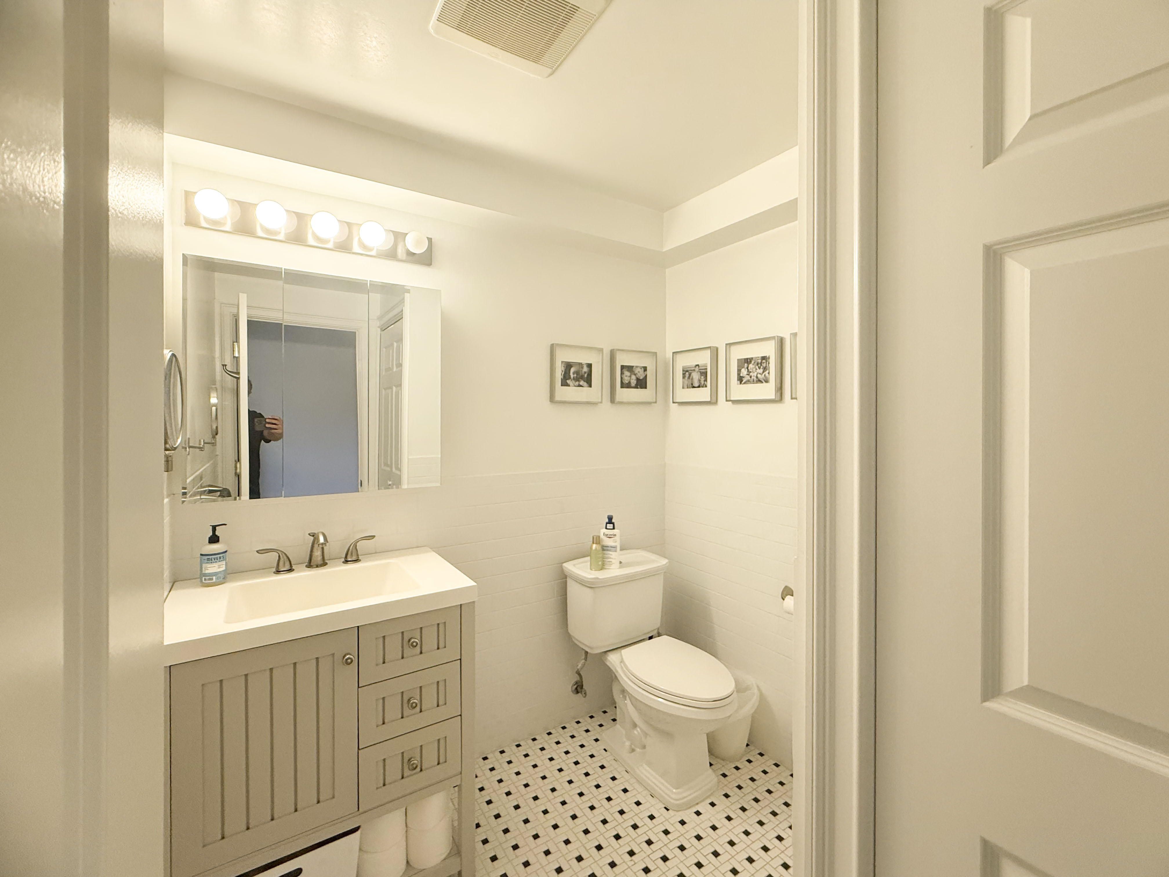 10-44 46th Road, Unit 2 Queens, NY 11101 - Photo 11 of 14