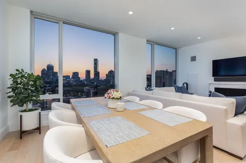 $3,199,000 | 380 Harrison Avenue, Unit 14G, Boston, MA 02118