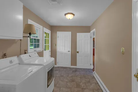 $750,000 | 89 Buck Road, Warrington, PA 18976