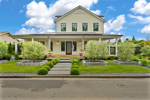 $2,975,000 | 470 Harrington Drive, Sonoma, CA 95476