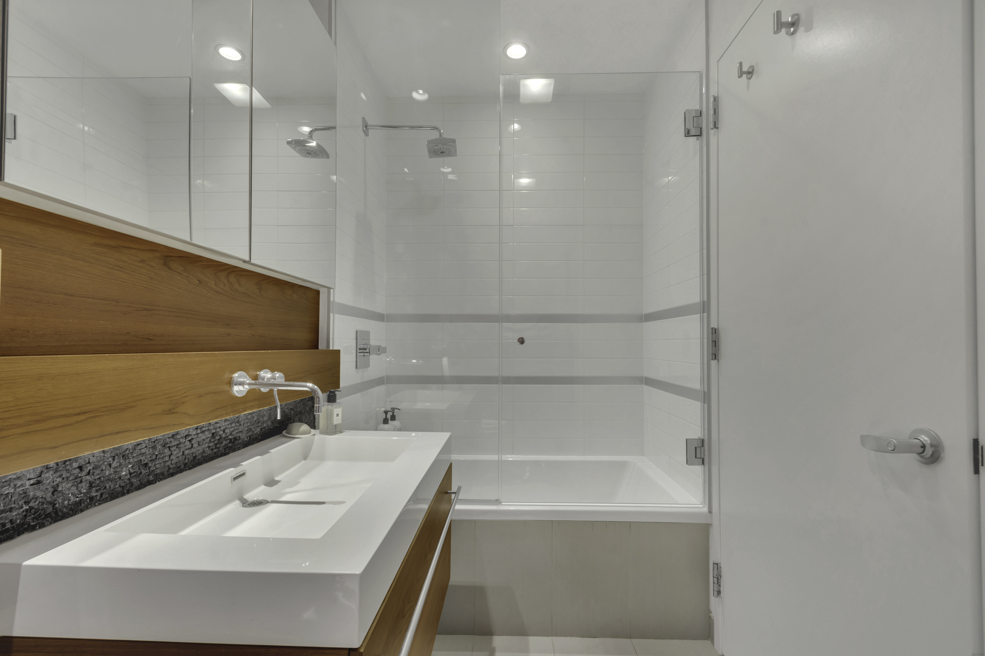 333 East 109th Street, Unit 7D Manhattan, NY 10029 - Photo 13 of 15