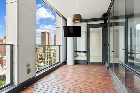$5,199,995 | 101 Warren Street, Unit 2420 | TriBeCa