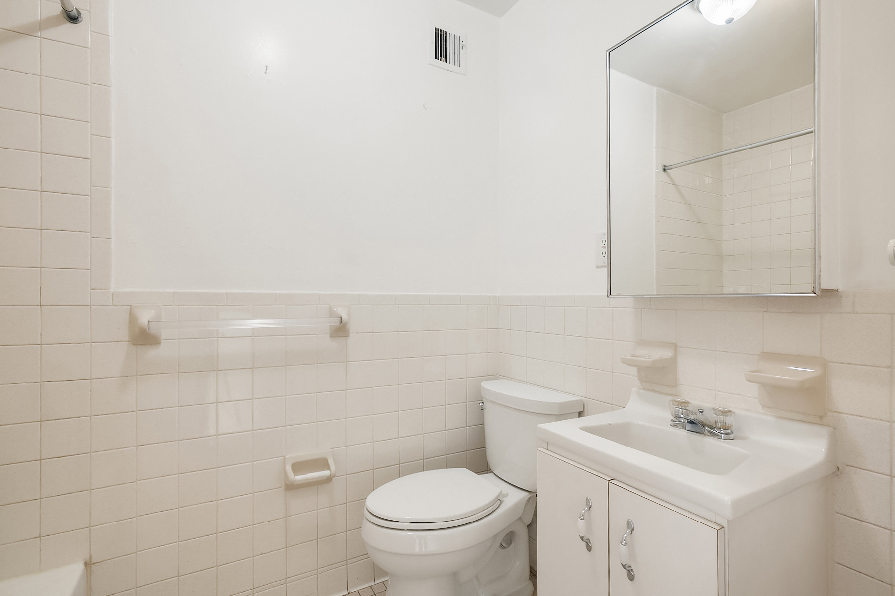 56 East 127th Street, Unit 3 Manhattan, NY 10035 - Photo 3 of 5