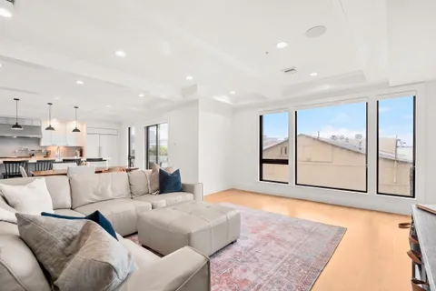 $1,650,000 | 377 West First Street, Unit 3, South Boston, MA 02127
