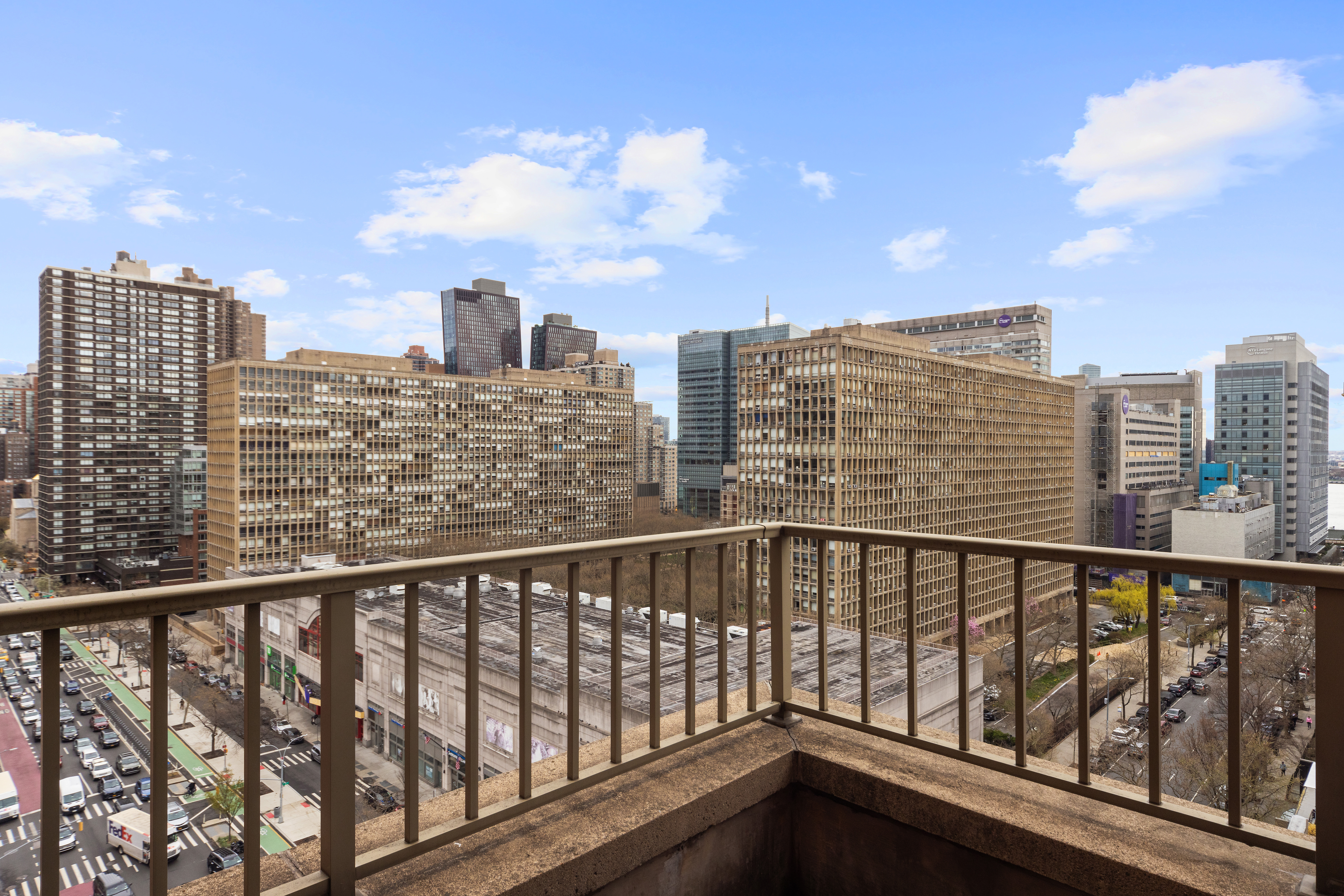 250 East 30th Street, Unit 14B Manhattan, NY 10016 - Photo 4 of 14 a view of city from a balcony