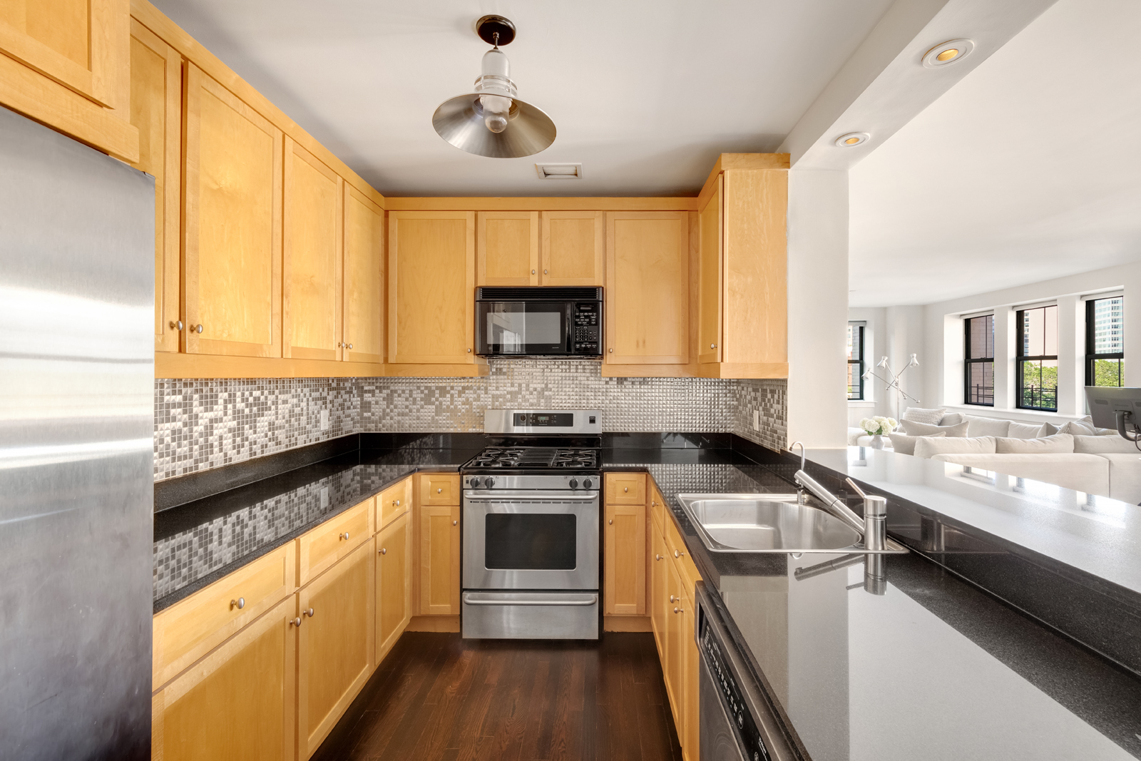 53 North Moore Street, Unit 4G Manhattan, NY 10013 - Photo 3 of 8