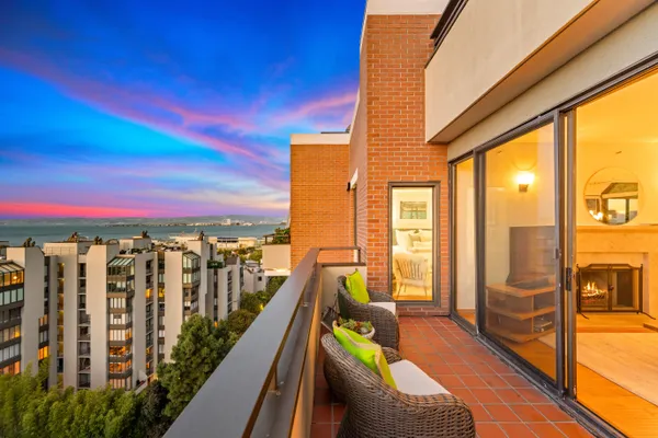 $1,898,000 | 101 Lombard Street, Unit 901W, San Francisco, CA 94111