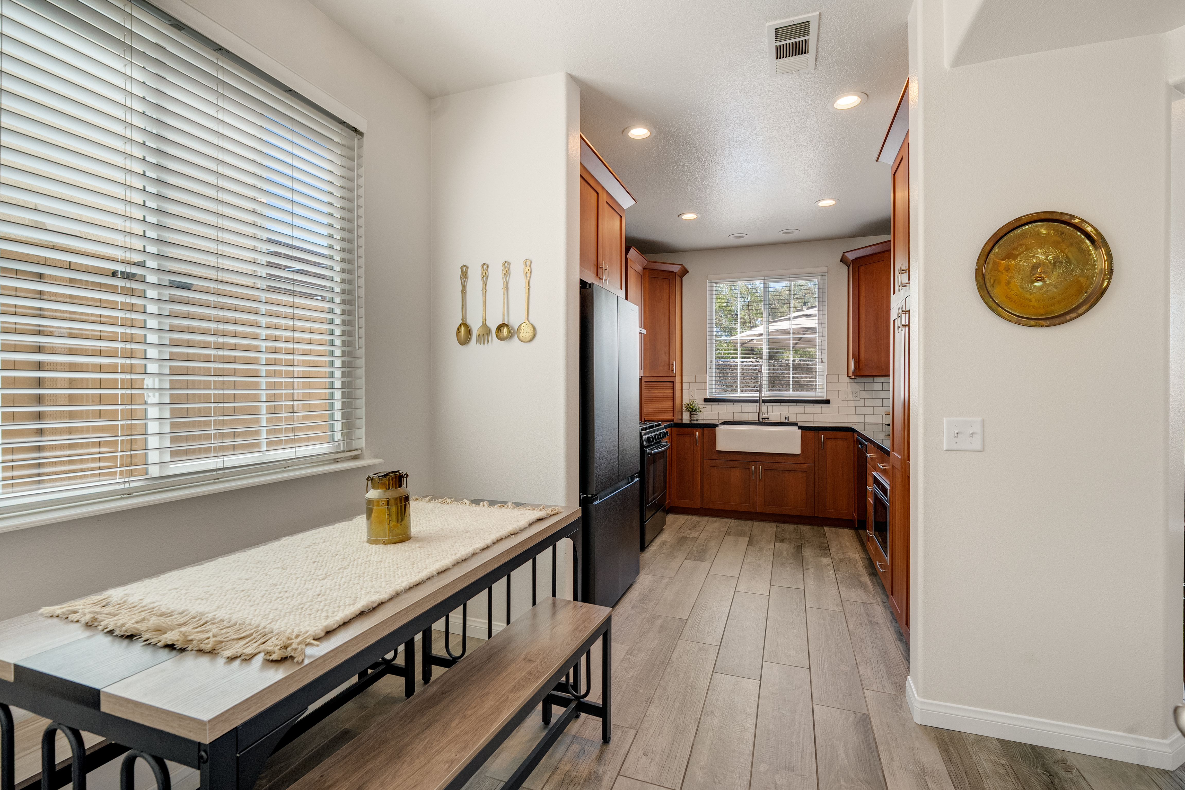 146 Adelia Way Oceanside, CA 92057 - Photo 8 of 37