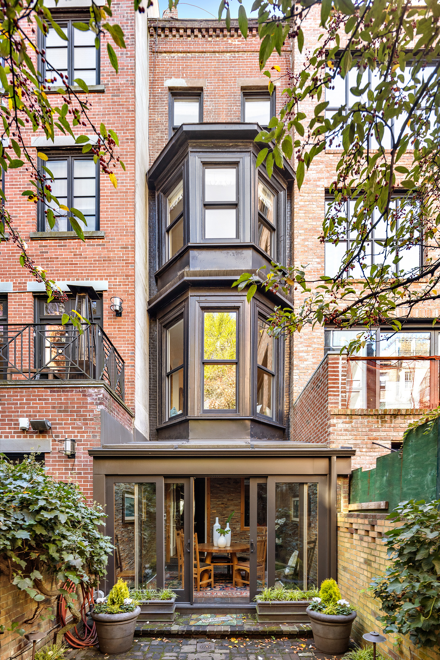 145 East 63rd Street Manhattan, NY 10065 - Photo 25 of 26