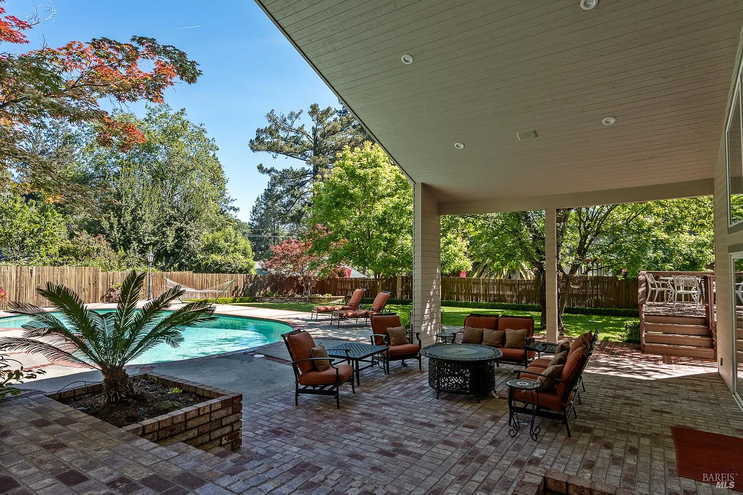 1560 Crane Terrace Ukiah, CA 95482 - Photo 2 of 43