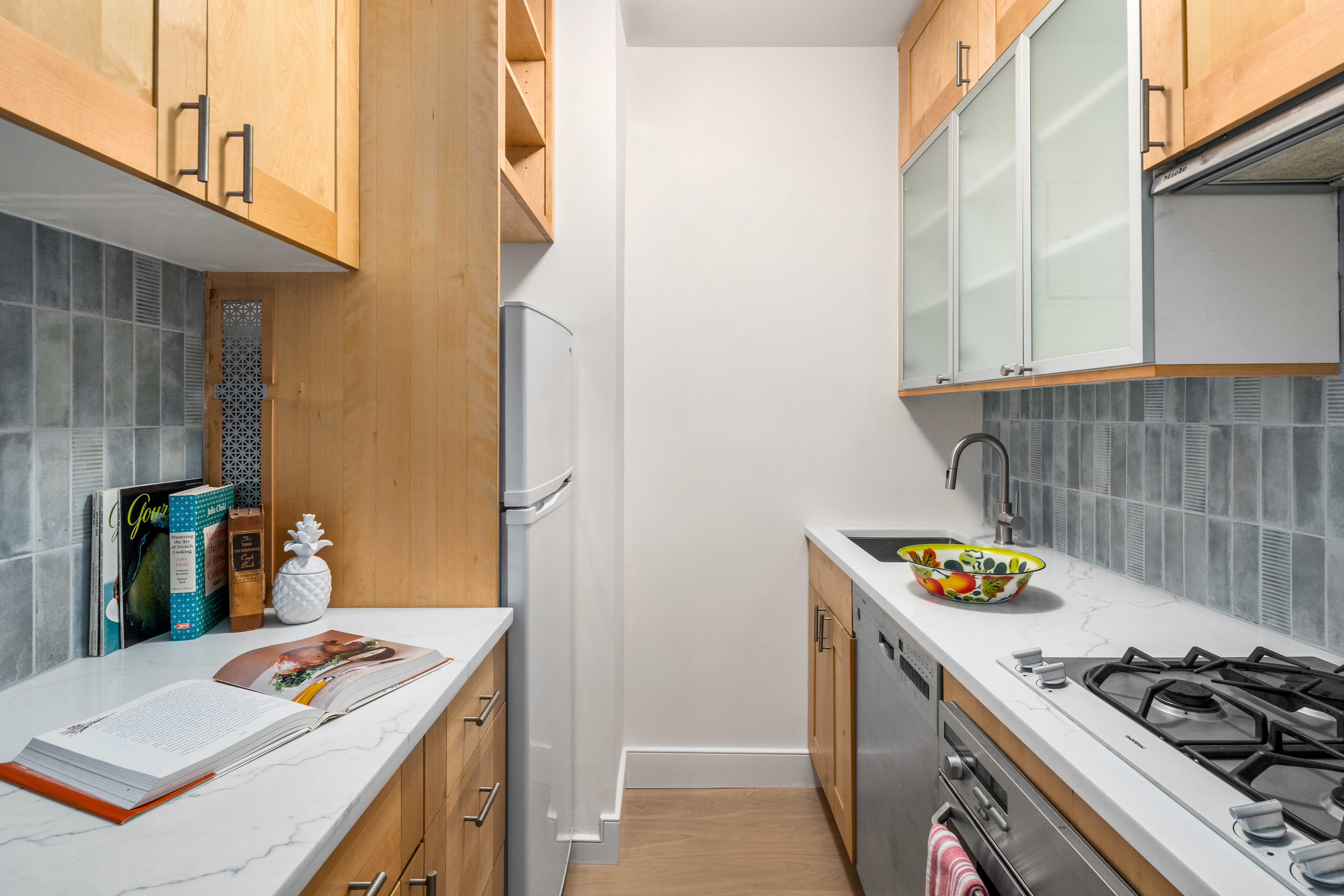 99 Bank Street, Unit 7E Manhattan, NY 10014 - Photo 4 of 10