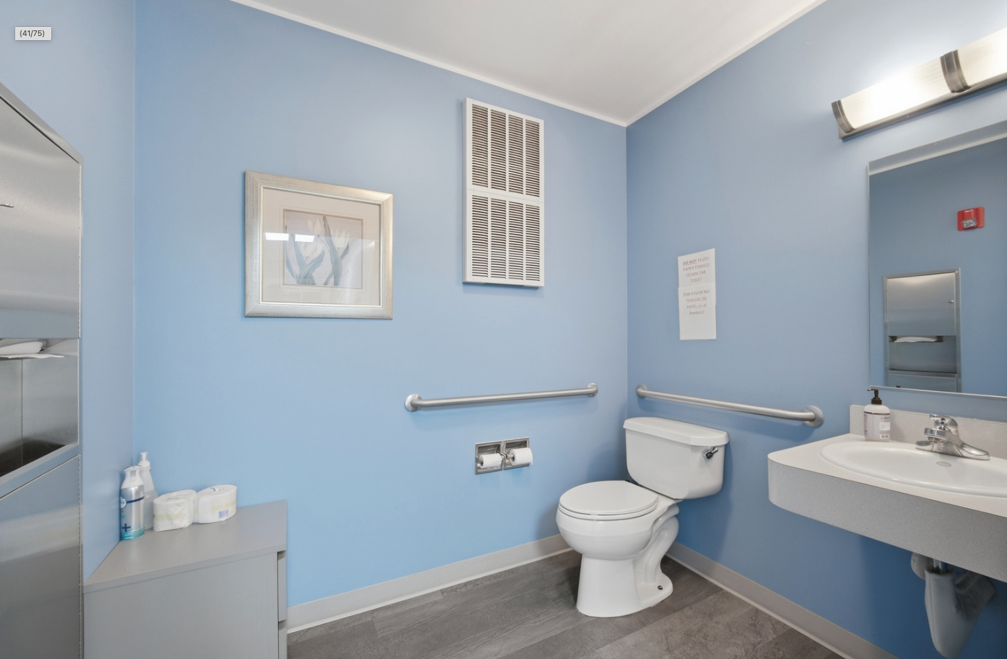 6475 Washington Street Gurnee, IL 60031 - Photo 23 of 45 a bathroom with a toilet a sink and mirror