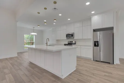 $399,000 | 103 Touraine Circle, Lafayette, LA 70501