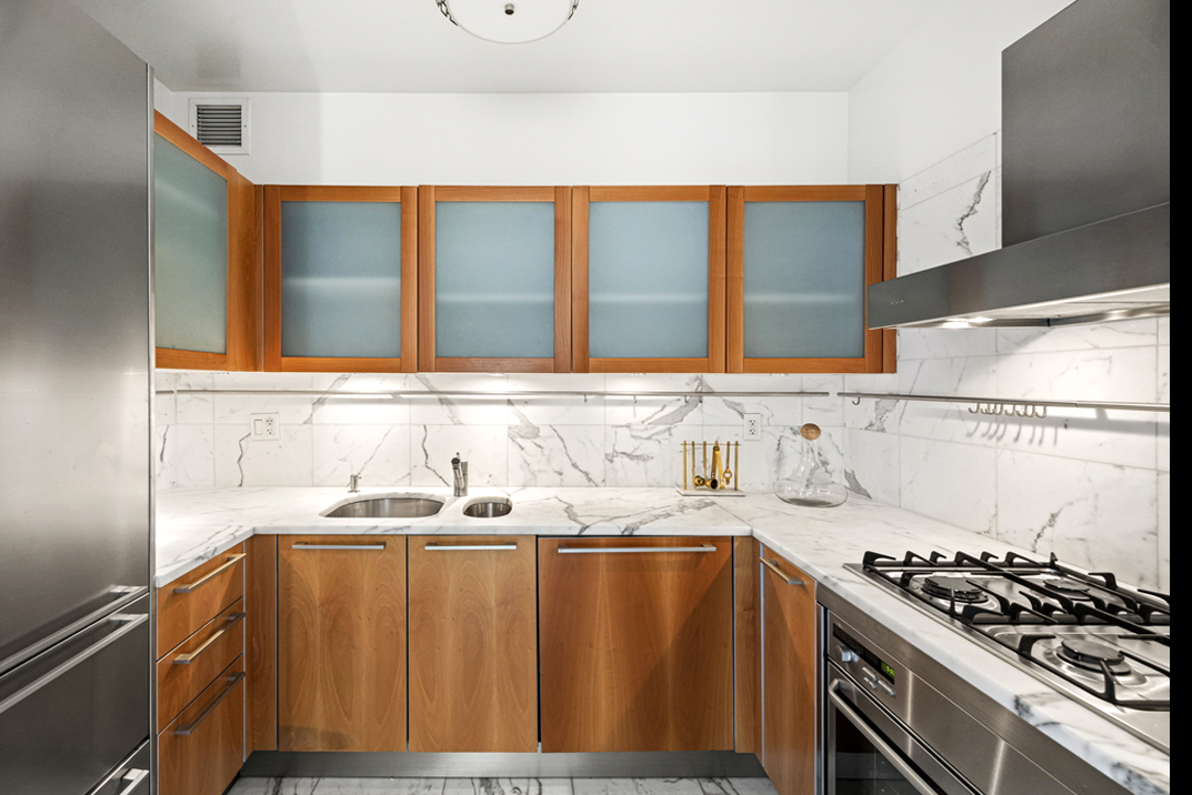 25 Columbus Circle, Unit 52D Manhattan, NY 10019 - Photo 9 of 14