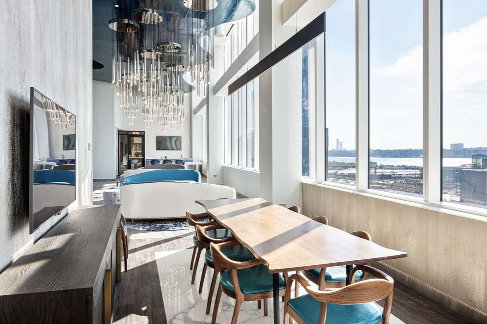525 West 36th Street, Unit 36B Manhattan, NY 10018 - Photo 22 of 31