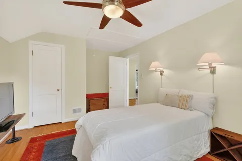 $1,075,000 | 312 Lincoln Avenue, Falls Church, VA 22046