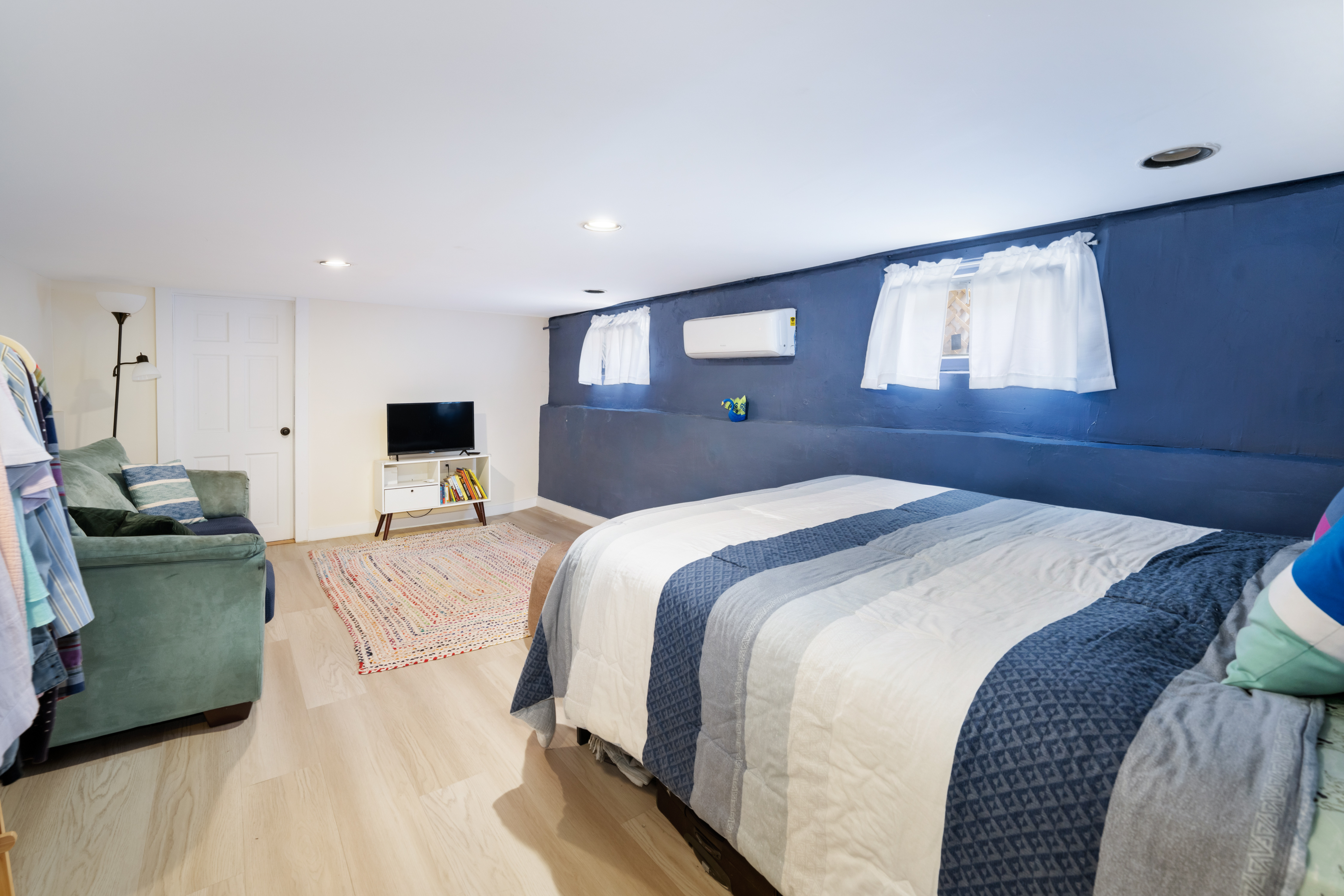 287 East 39th Street Brooklyn, NY 11203 - Photo 5 of 15
