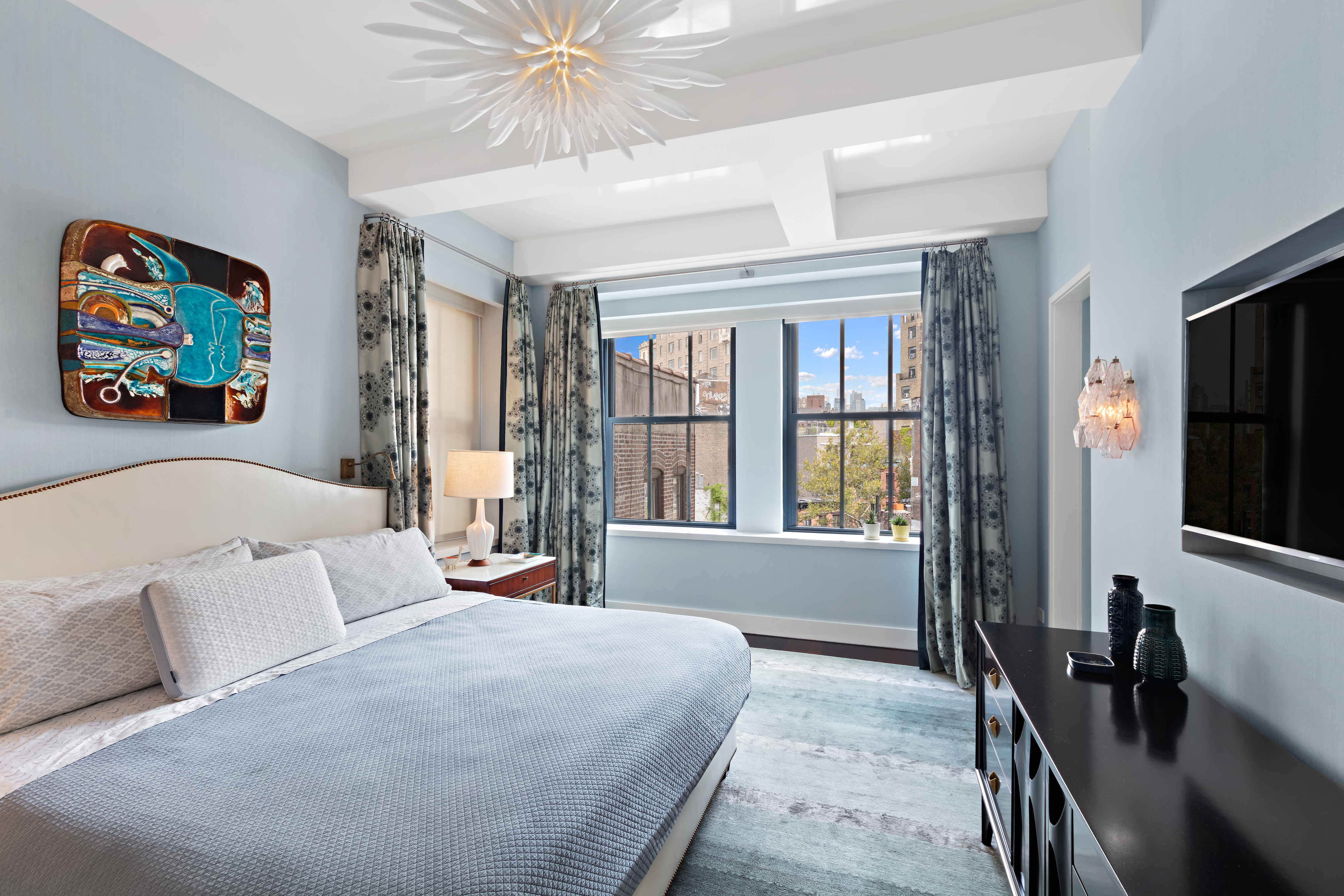 147 Waverly Place, Unit 5E Manhattan, NY 10014 - Photo 8 of 18