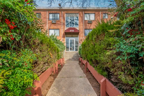 $259,900 | 6706 James Lee Street, Unit 350, Falls Church, VA 22042