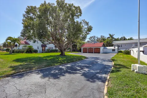 $1,665,000 | 120 Park Street North, St. Petersburg, FL 33710