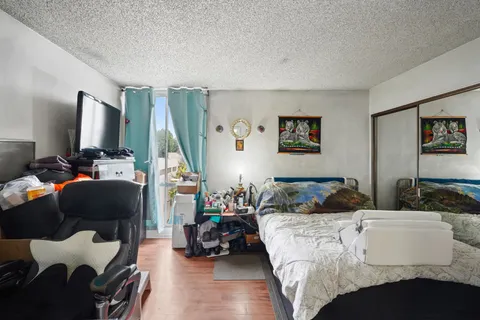 Contact Agent | International Avenue, Canoga Park, CA 91304
