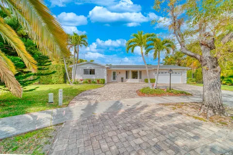 $1,200,000 | 10641 Southwest 99th Terrace, Miami, FL 33176