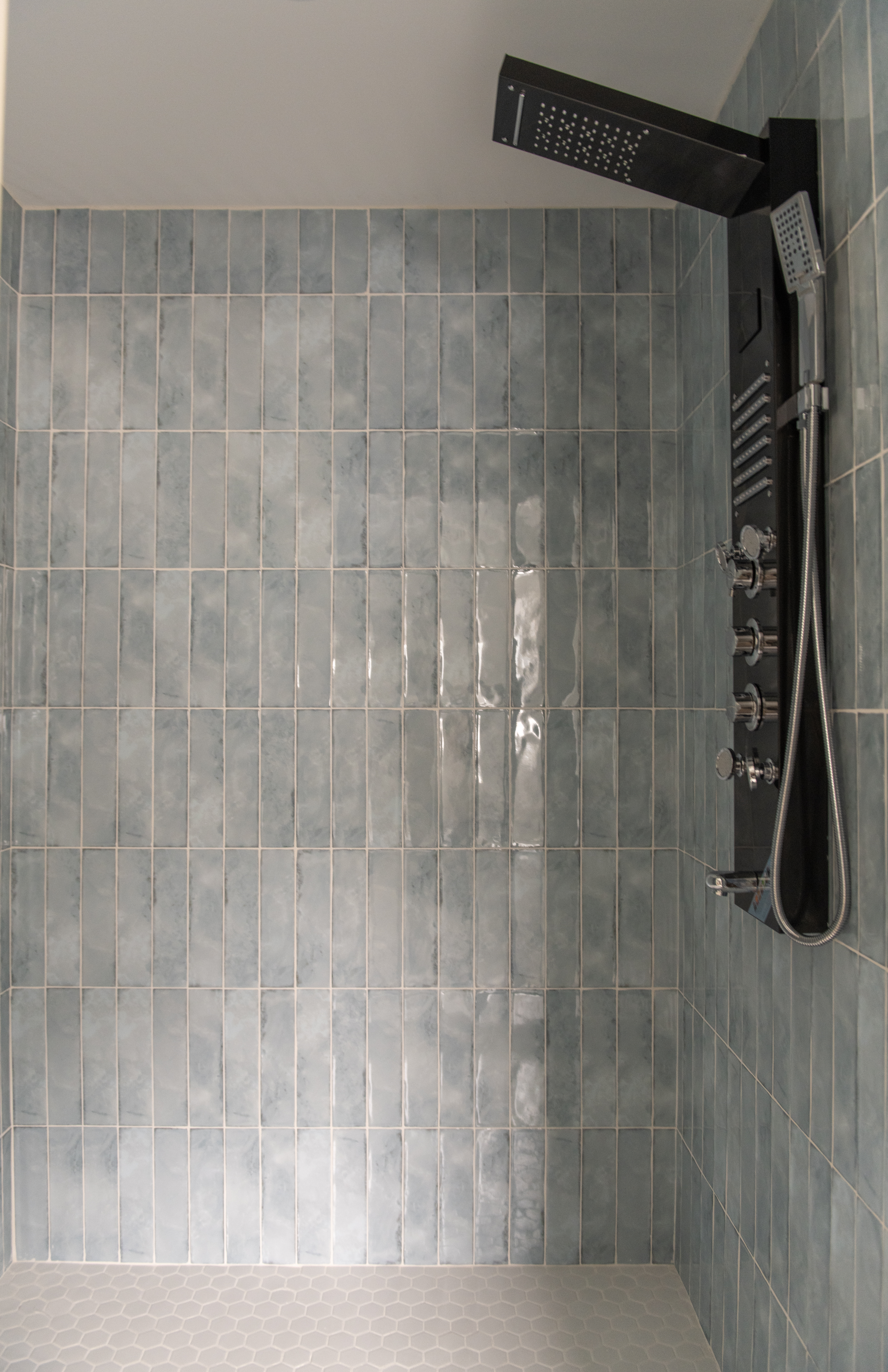 5412 Carnegie Street Pittsburgh, PA 15201 - Photo 43 of 55 a bathroom with a shower