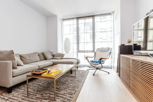 $4,750 | 540 West 49th Street, Unit 204S | Hell's Kitchen