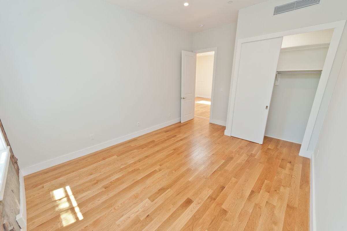 12-21 Astoria Boulevard, Unit 3F Queens, NY 11102 - Photo 2 of 11