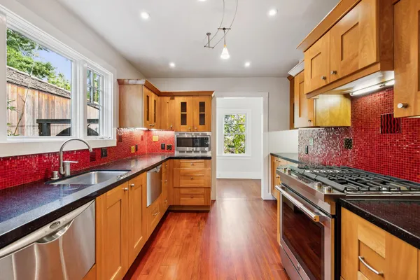 $10,500 | 1636 Emerson Street, Palo Alto, CA 94301