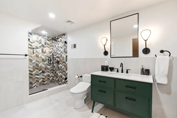 Contact Agent | 201 Wolf Lane, Ambler, PA 19002