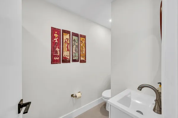 $925,000 | 7018 Southwest 53rd Lane, Miami, FL 33155