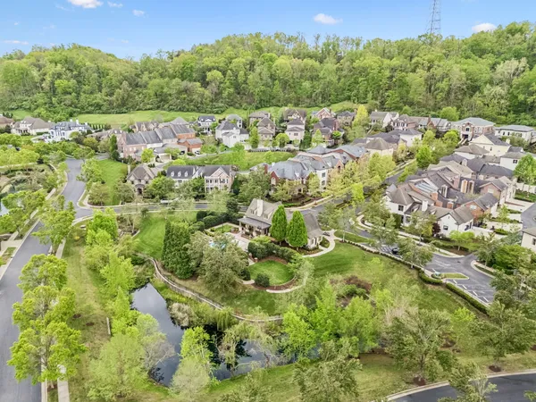 $2,100,000 | 1040 Falling Leaf Circle, Brentwood, TN 37027