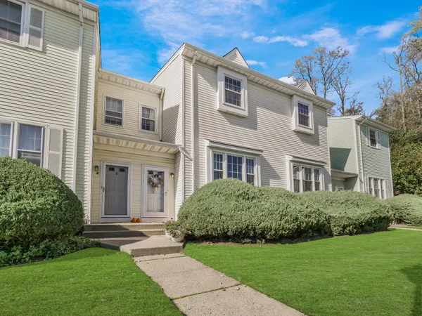 $700,000 | Address Upon Request, Summit, NJ 07901