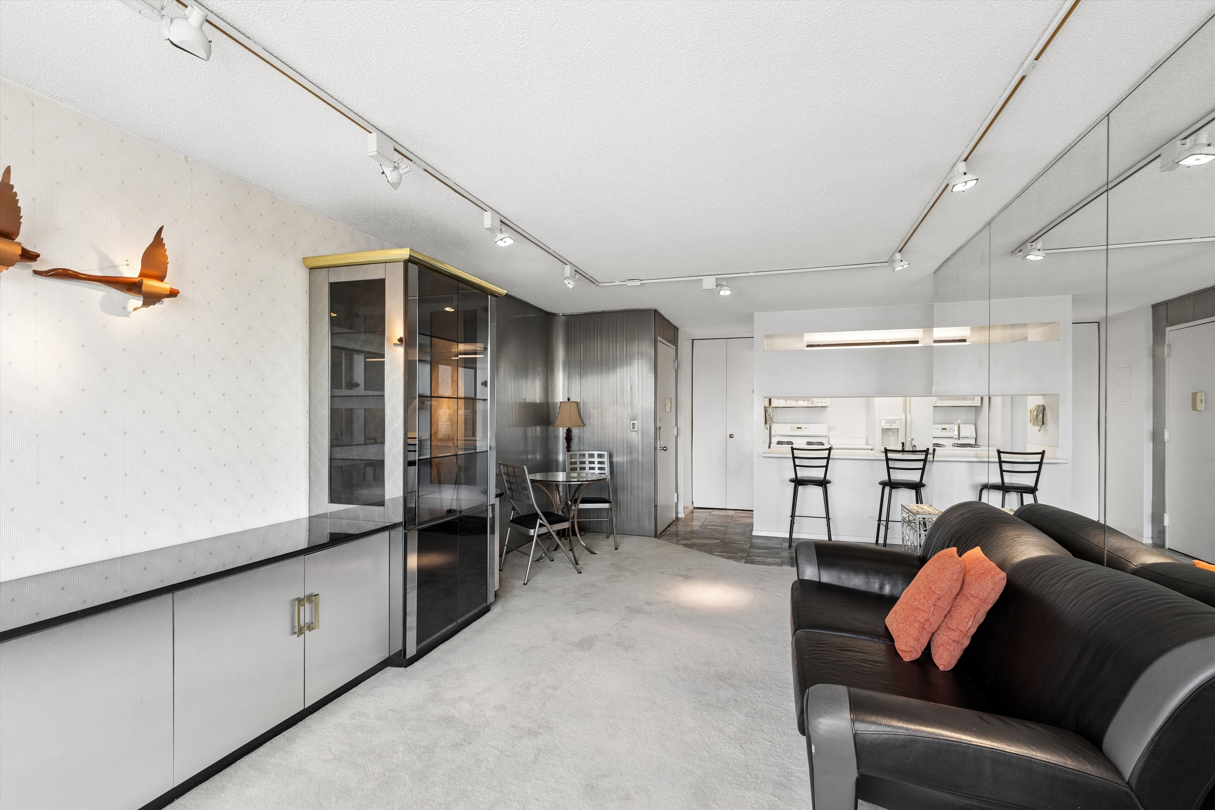 200 Rector Place, Unit 37N Manhattan, NY 10280 - Photo 5 of 14