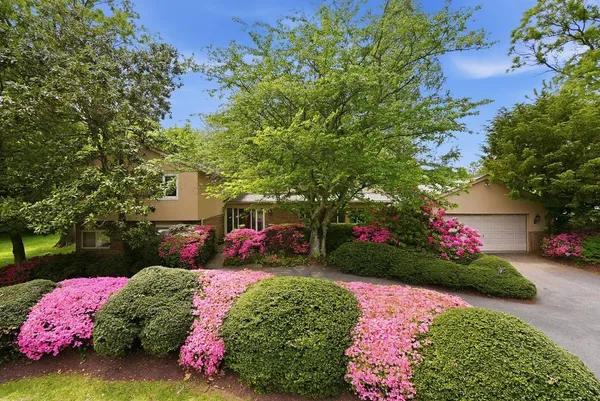 $1,295,000 | 9820 Conestoga Way, Potomac, MD 20854