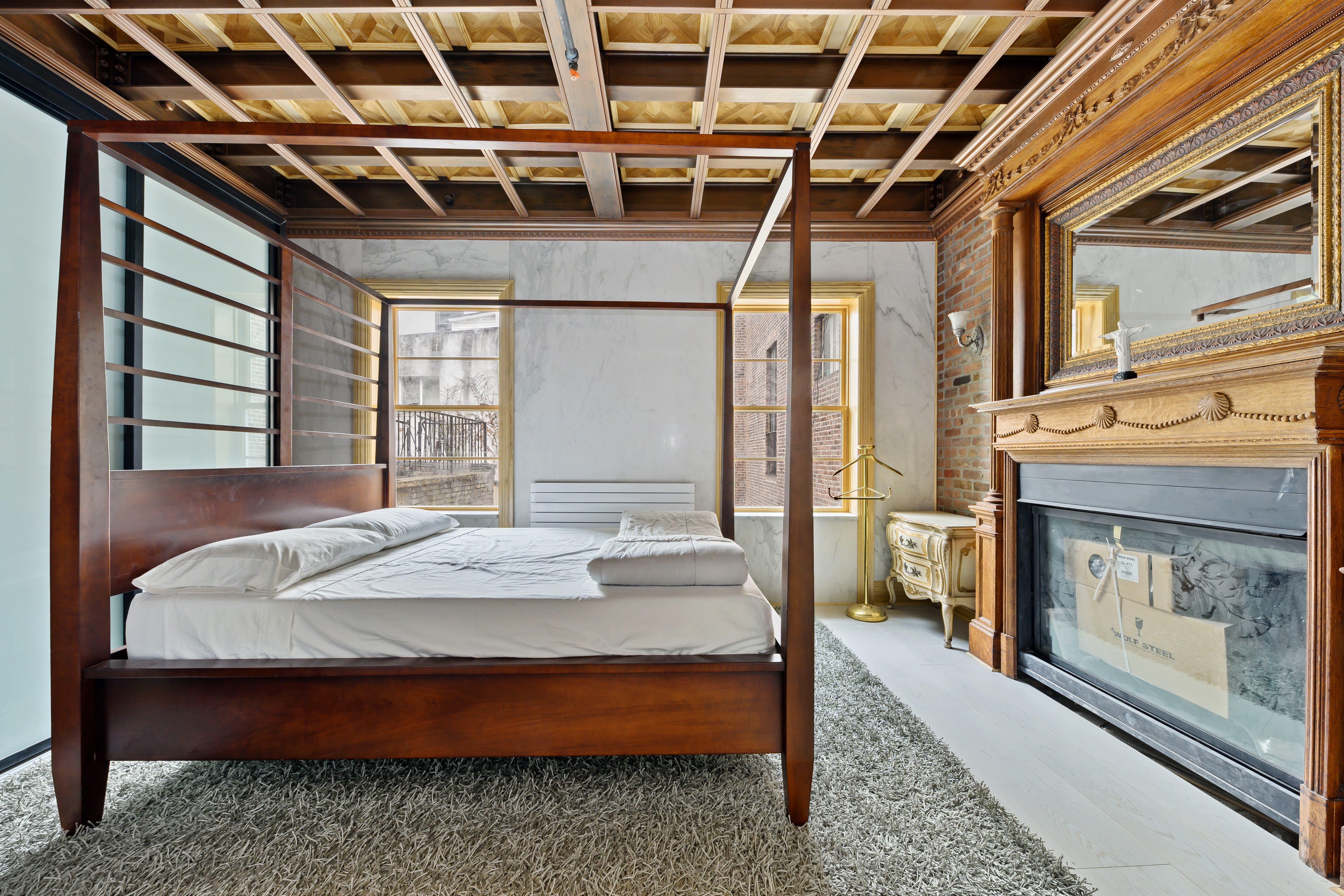 35 Perry Street, Unit PARLOR Manhattan, NY 10014 - Photo 5 of 6