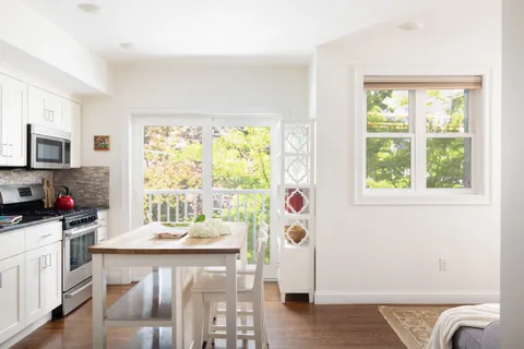 $729,000 | 143 Cedar Street, Unit 6, Somerville, MA 02144