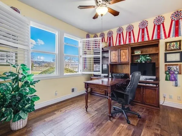 $3,188,000 | 10531 Korn Lane, Gilroy, CA 95020