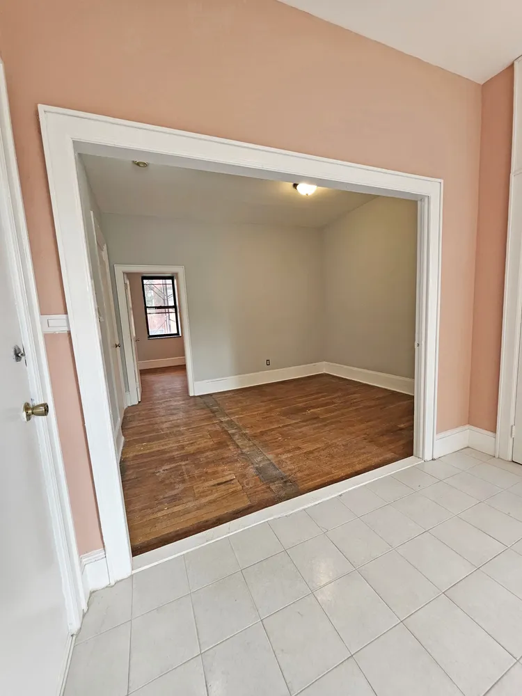 $3,950 | 214 Court Street, Unit 2 | Cobble Hill
