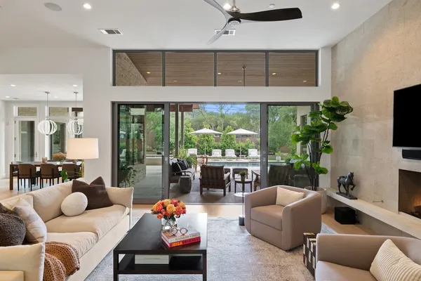 $6,350,000 | 4703 Timberline Drive, Austin, TX 78746