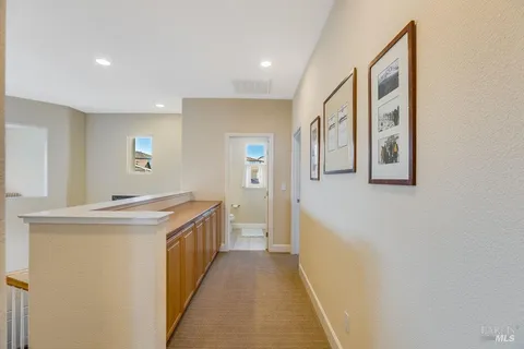 $1,350,000 | 661 Stoneman Court, Benicia, CA 94510
