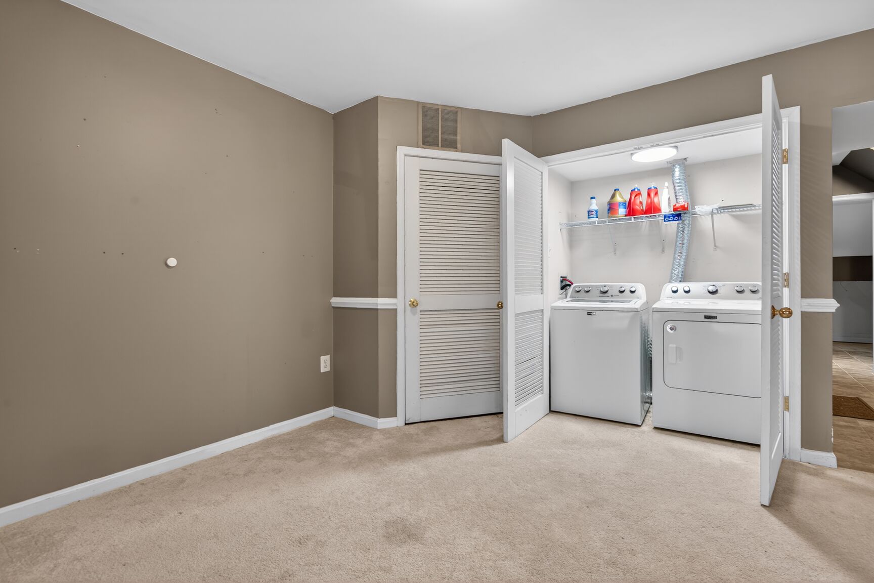 9820 Cheshire Ridge Circle Manassas, VA 20110 - Photo 21 of 25