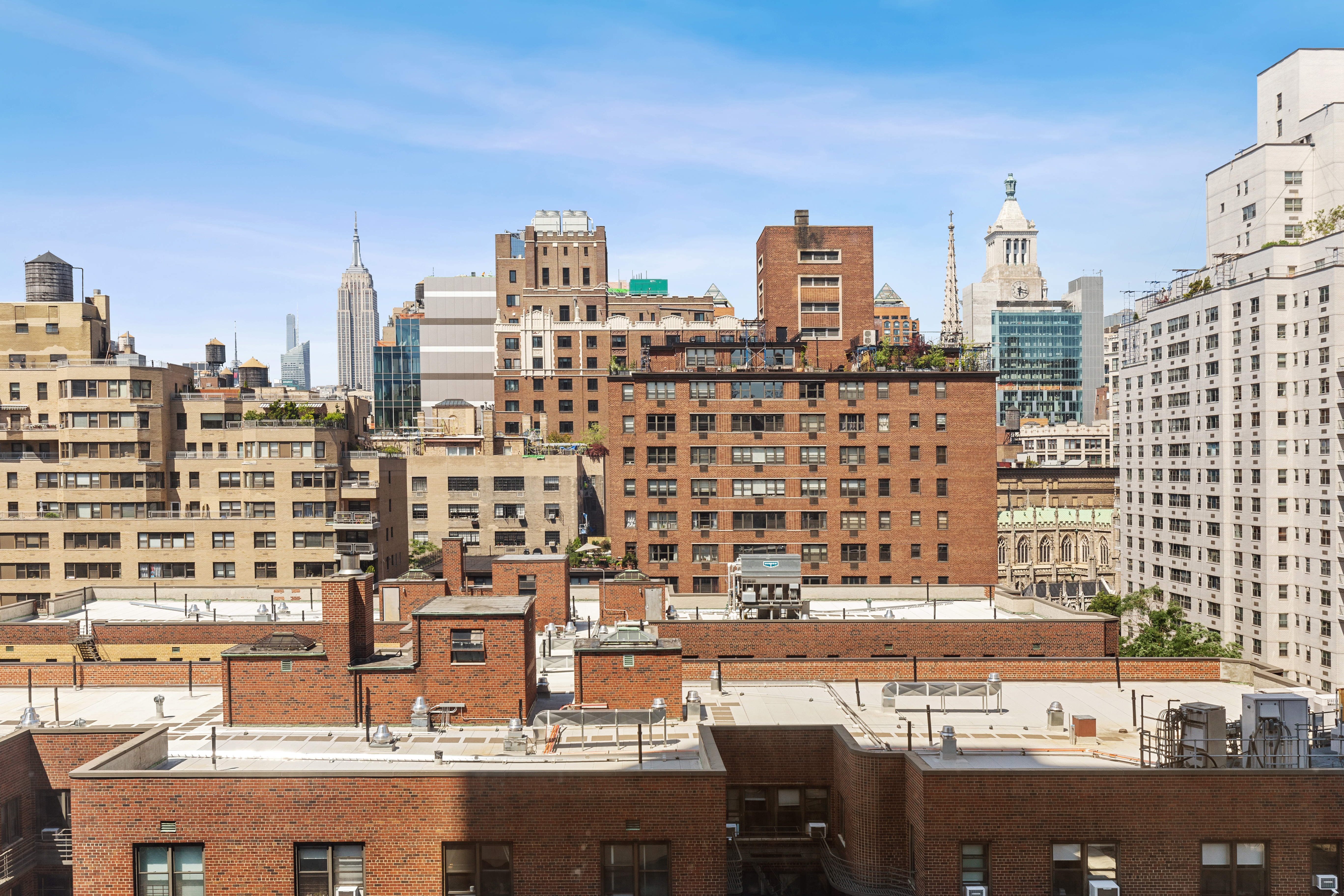60 East 8th Street, Unit 9J Manhattan, NY 10003 - Photo 12 of 13 a picture of city view