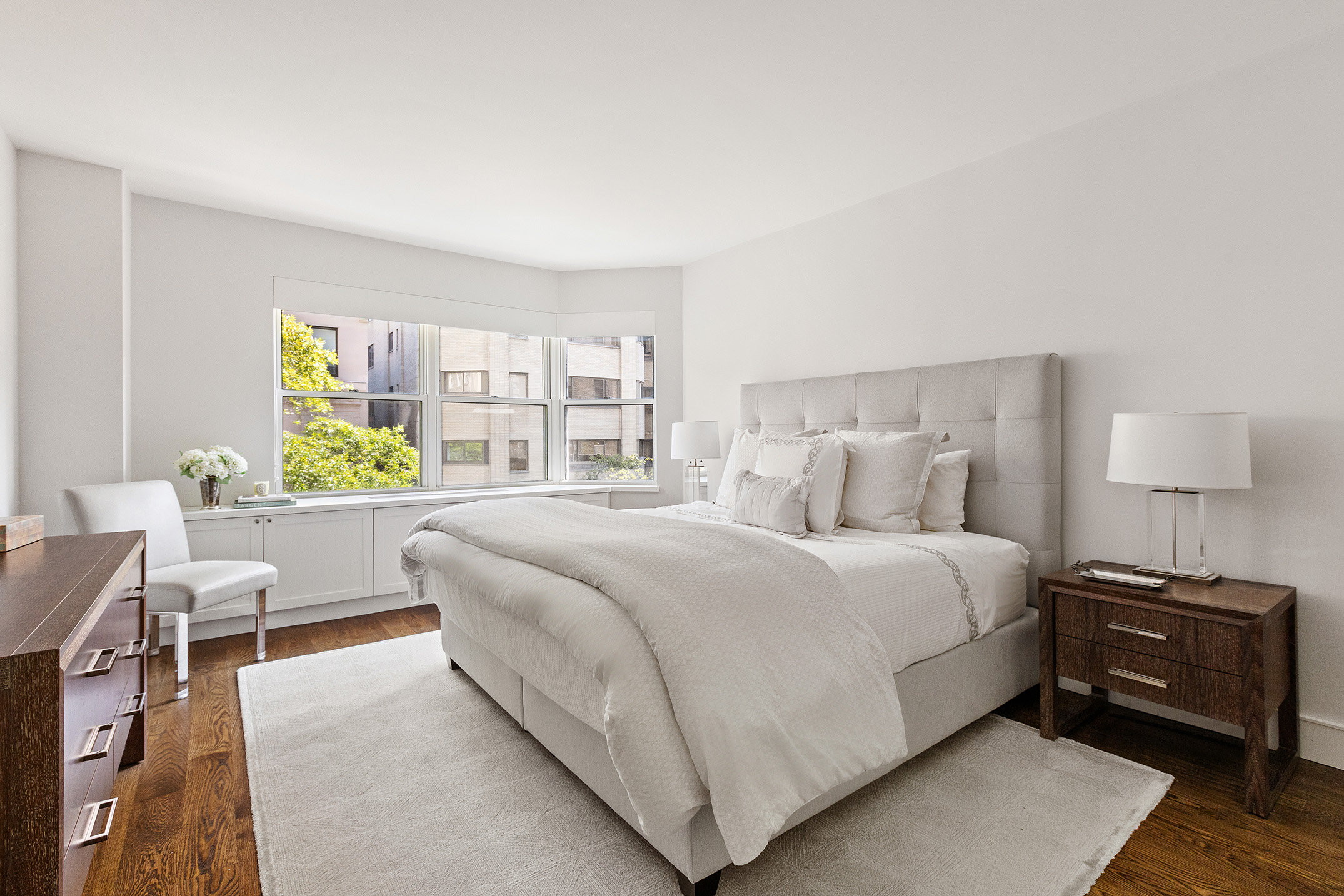8 East 83rd Street, Unit 5A Manhattan, NY 10028 - Photo 5 of 12