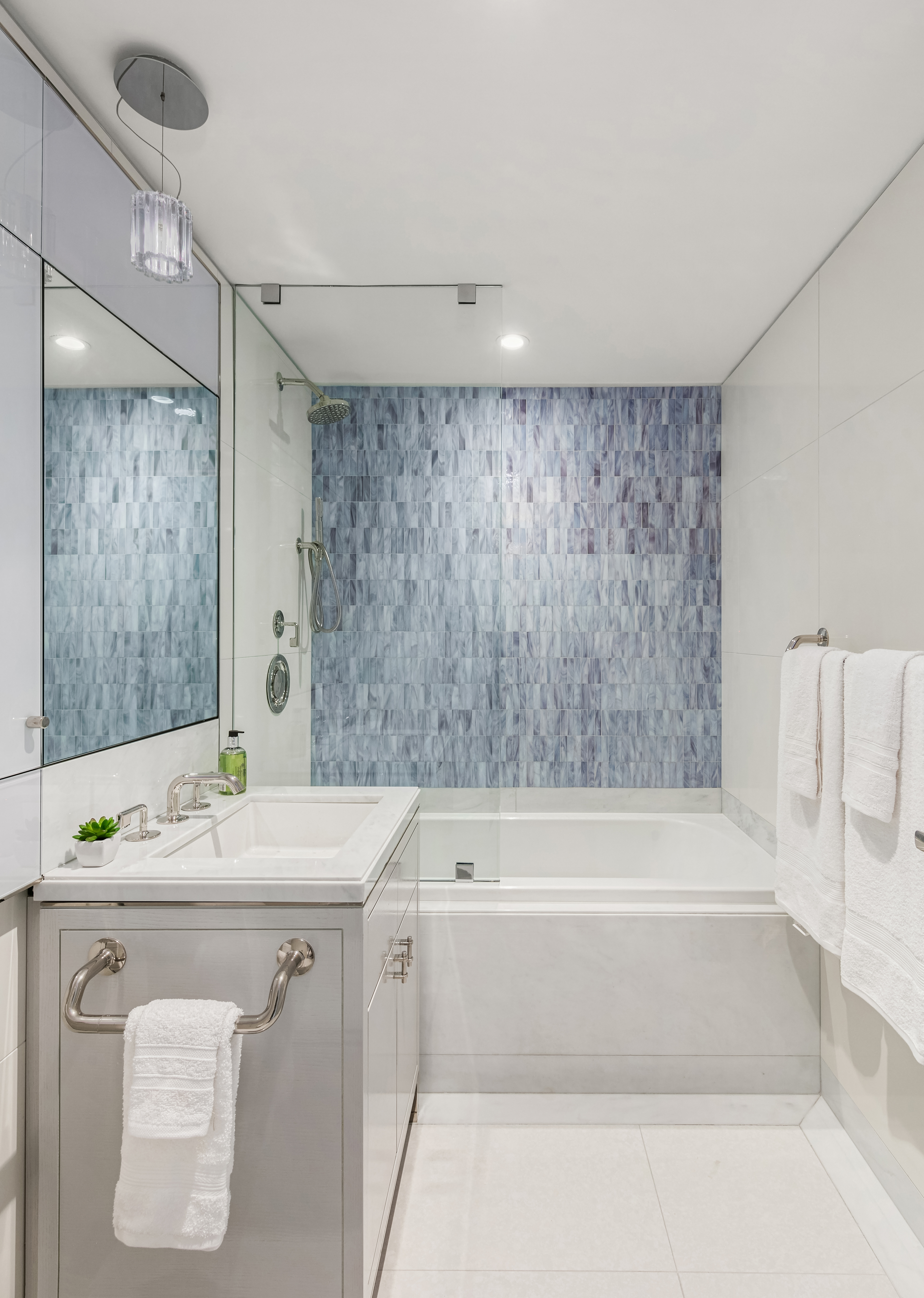 21 East 61st Street, Unit 7F Manhattan, NY 10065 - Photo 13 of 21